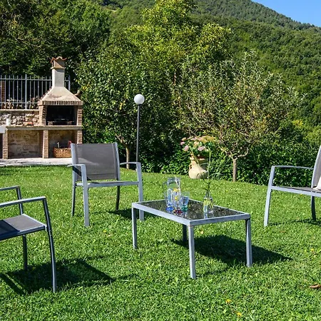 Acquanera 6, Emma Villas