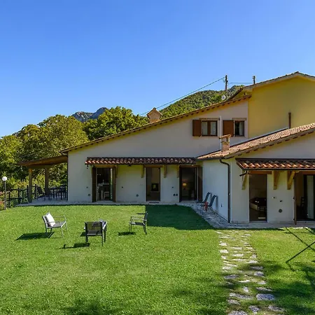 Villa Acquanera 6&2 By Marche Piobbico