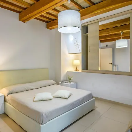 Acquanera 6&2 By Marche Villa